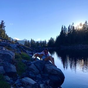 Meet your Posher, Leah